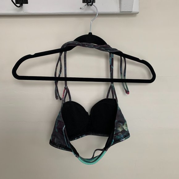 Lululemon Bandeau Sports Bra with Halter Tie Straps - Picture 3 of 5